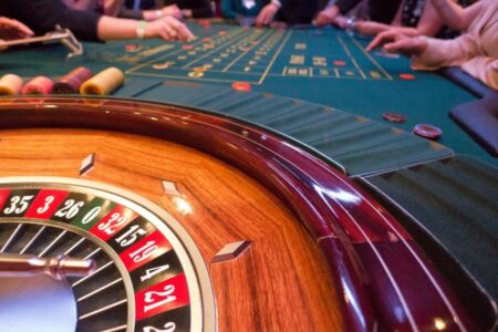 Un-joueur-perd-3-millions-en-1h-casino-Monte-Carlo