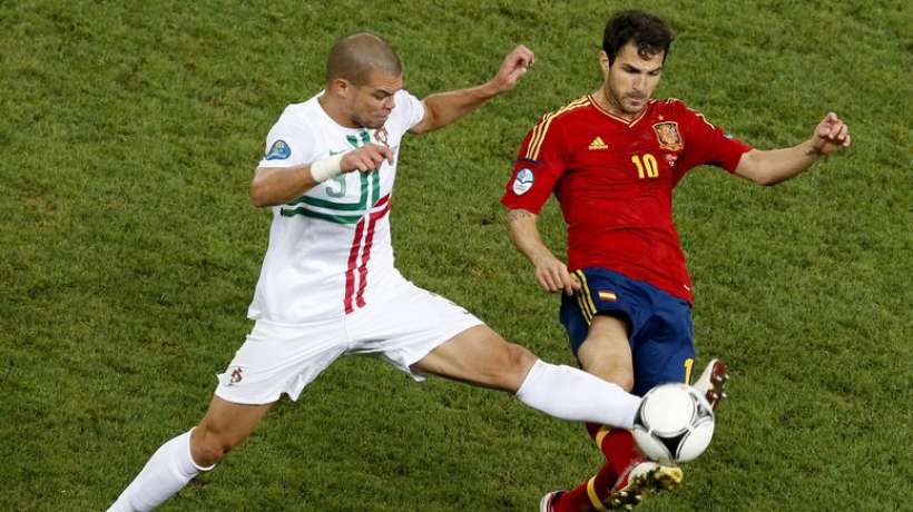 as-monaco-is-close-to-signing-fabregas-and-pepe