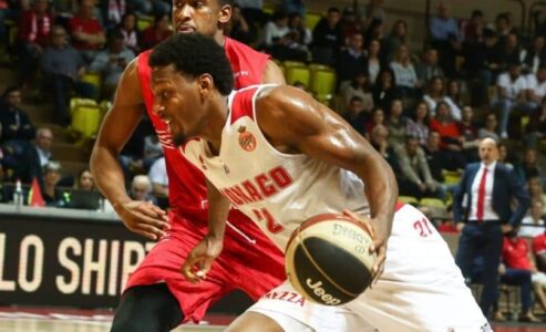 Monaco stands tall against Chalon, extends win streak to 11
