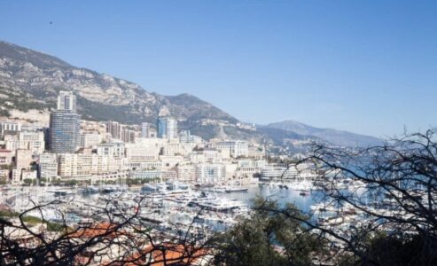 Stores can now open on Sunday in Monaco!
