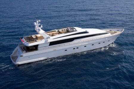Aibnb monaco yacht