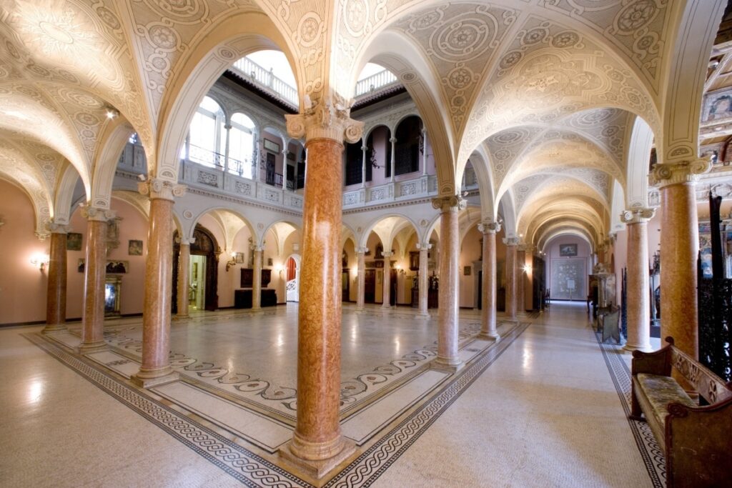 Patio de la villa Ephrussi 