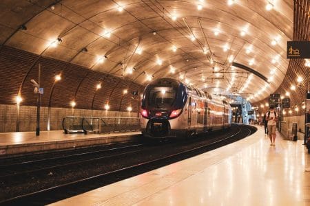 stazione-di-monaco-sebastien-le-derout-unsplash