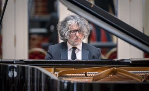 Pianist Stefan Cassar Hôtel Hermitage