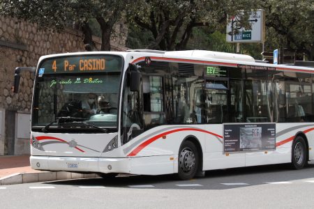 Автобус в Монако