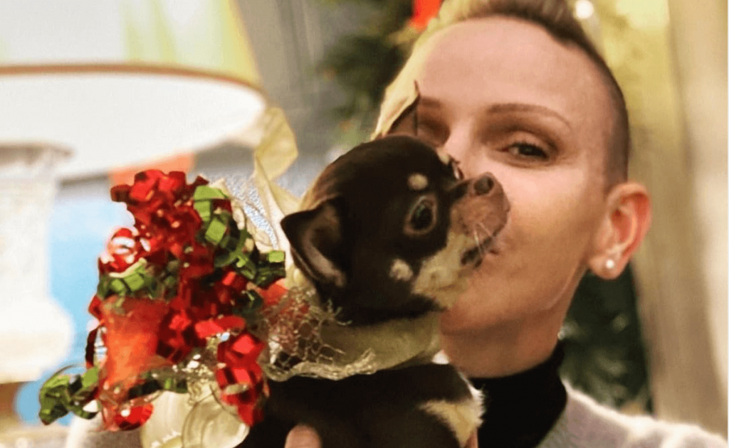 Princess-Charlene-Monaco-Chien