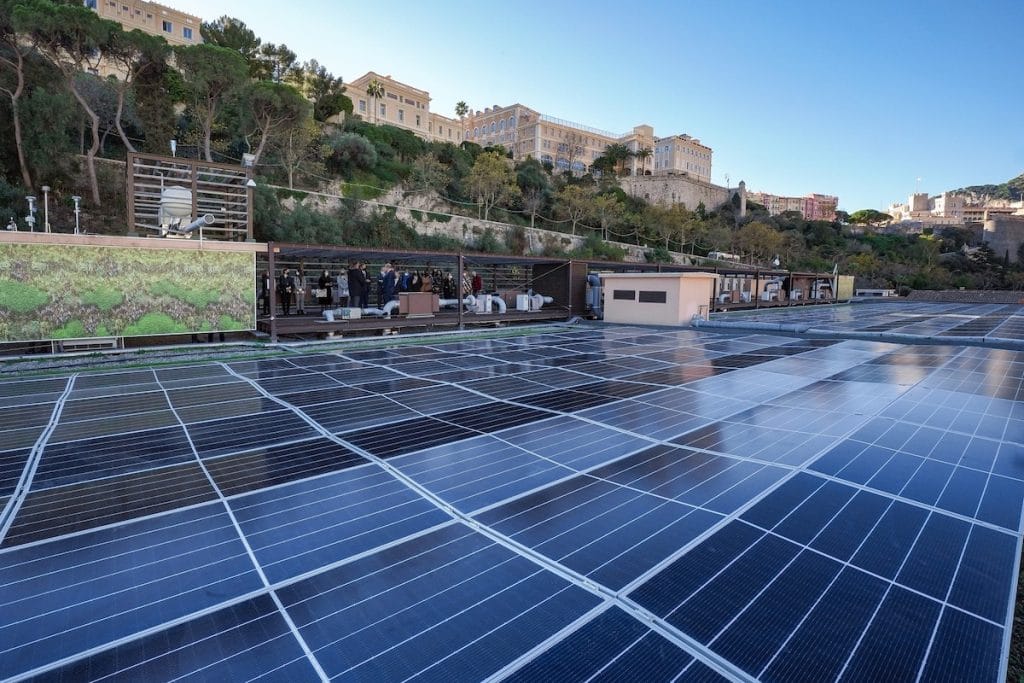 солнечные панели Научного центра Монако