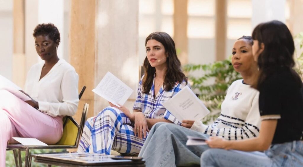 charlotte-casiraghi-chanel-dakar