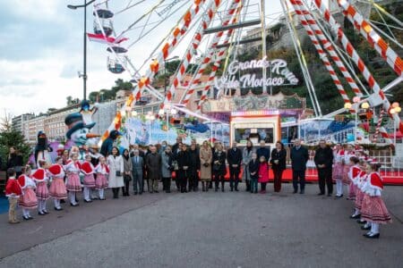 principessa-charlene-inaugurazione-villaggio-natale-monaco