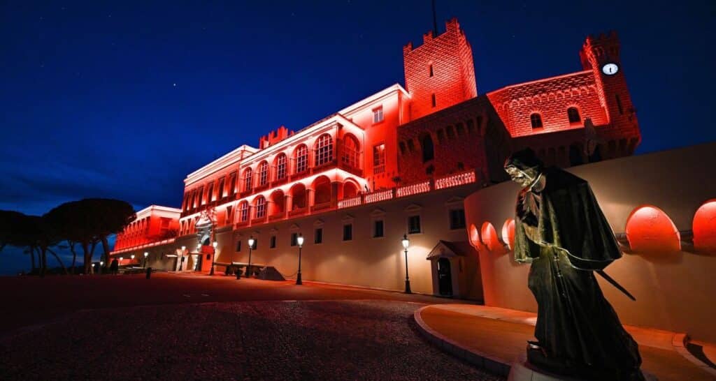 palais princier de monaco nuit