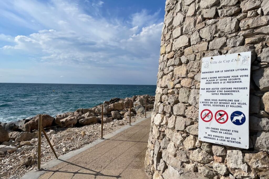 sentier maritime cap d'ail monaco chiens