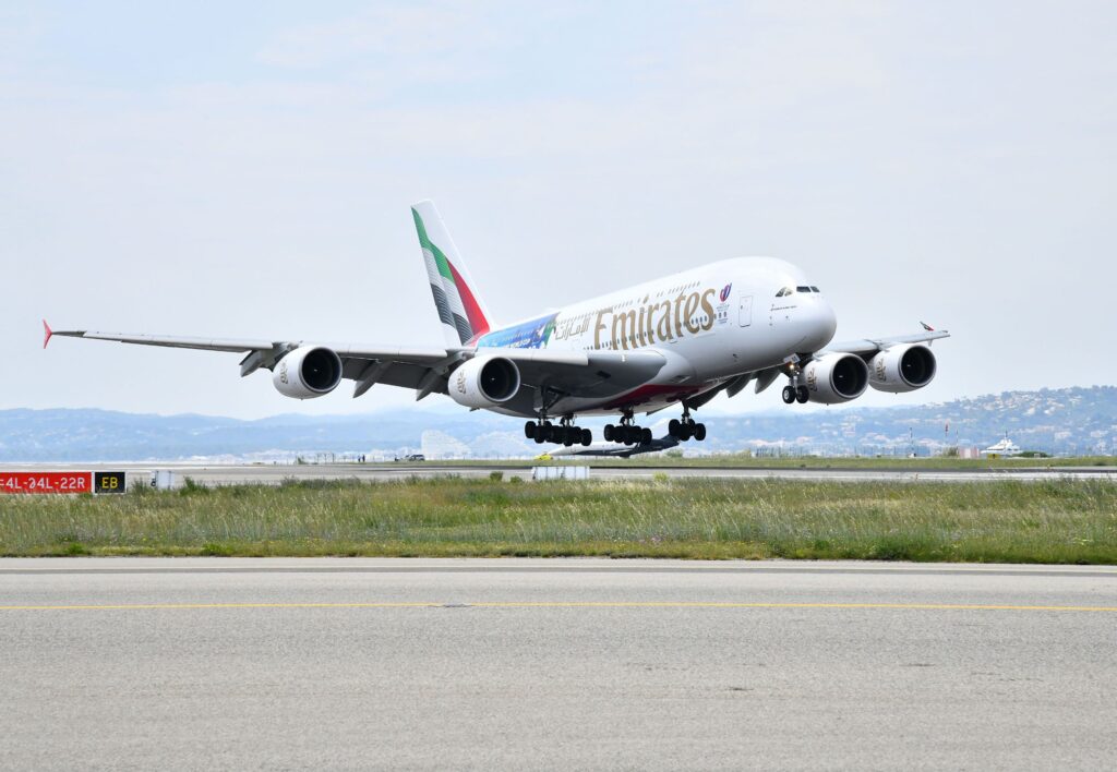 L'A380 d'Emirates est de retour à Nice (2)-compressed