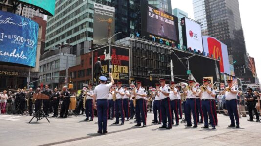 orchestre-carabiniers-prince-compressed