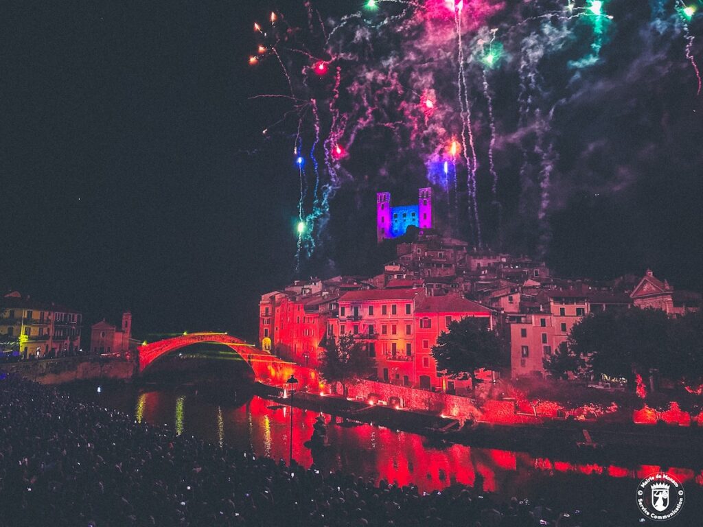jumelage-monaco-dolceacqua-feu-artifice