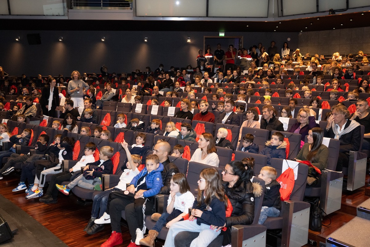 atelier-noyade-grimaldi-forum-princesse-charlene