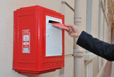 la poste monaco férié