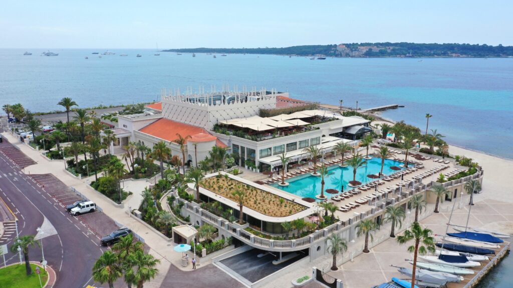 palm-beach-cannes-oversees