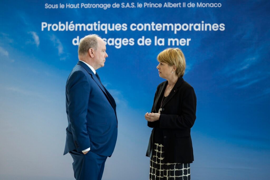 colloque Indemer Le Prince Albert II et Isabelle Berro-Amadeï, Conseiller de Gouvernement - Ministre des Relations Extérieures et de la Coopération en charge des fonctions de Ministre d’État.