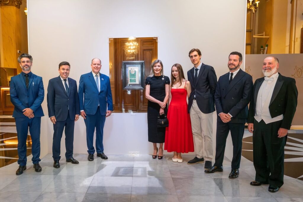 CÈlÈbration Centenaire de l'Obligation pour la Roulette de Monte-Carlo de Marcel M. Duchamp, dans la salle blanche du Casino de Monte-Carlo.