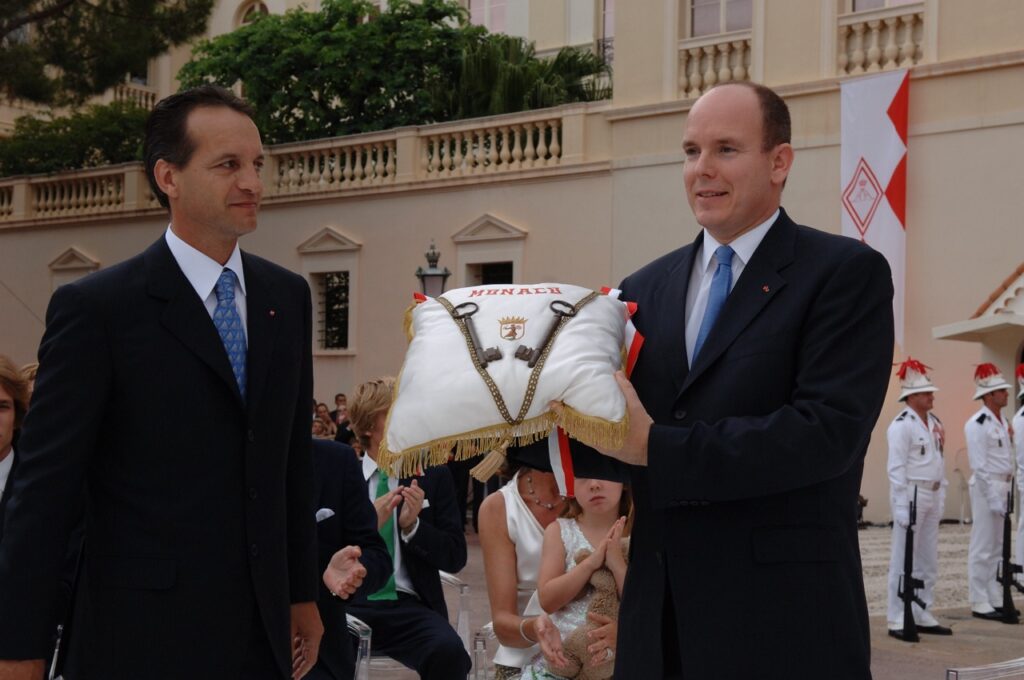 The official ceremony to hand the keys to the city over to Prince Albert II © Gaëtan Luci - Monaco Palace Archives - IAM