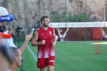 Éric Dier renouera avec les entraînements sur sa terre natale avec l'AS Monaco © Loïc Savaresse - Monaco Tribune