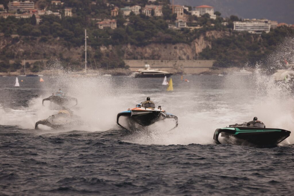 L'équipe Blue Rising a remporté la compétition à Monaco © Shiv Gohil / Spacesuit Media