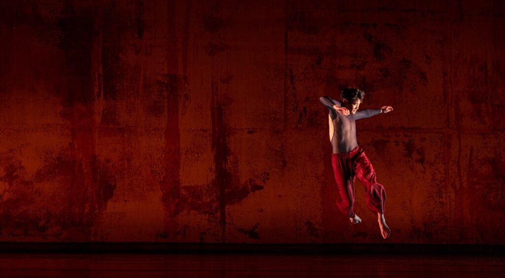 Dance Performance Award winner William Okajima - photo by Alexander Diaz