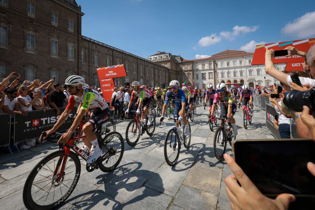 la vuelta 2025