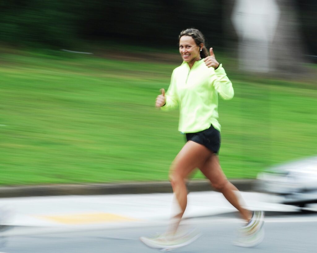 The proportion of young people aged 15 and over who run, rose by 7 percentage points between 2018 and 2023 © Andrew Dinh - Unsplash