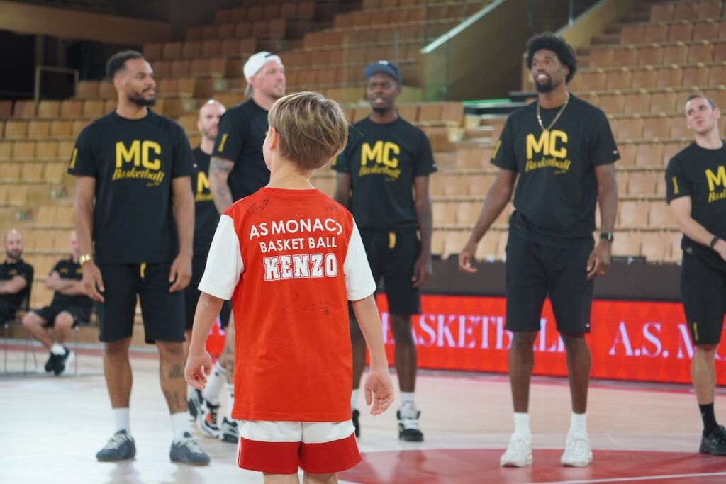 roca-team-soiree-des-fans-as-monaco-basket-strazel-mike-james