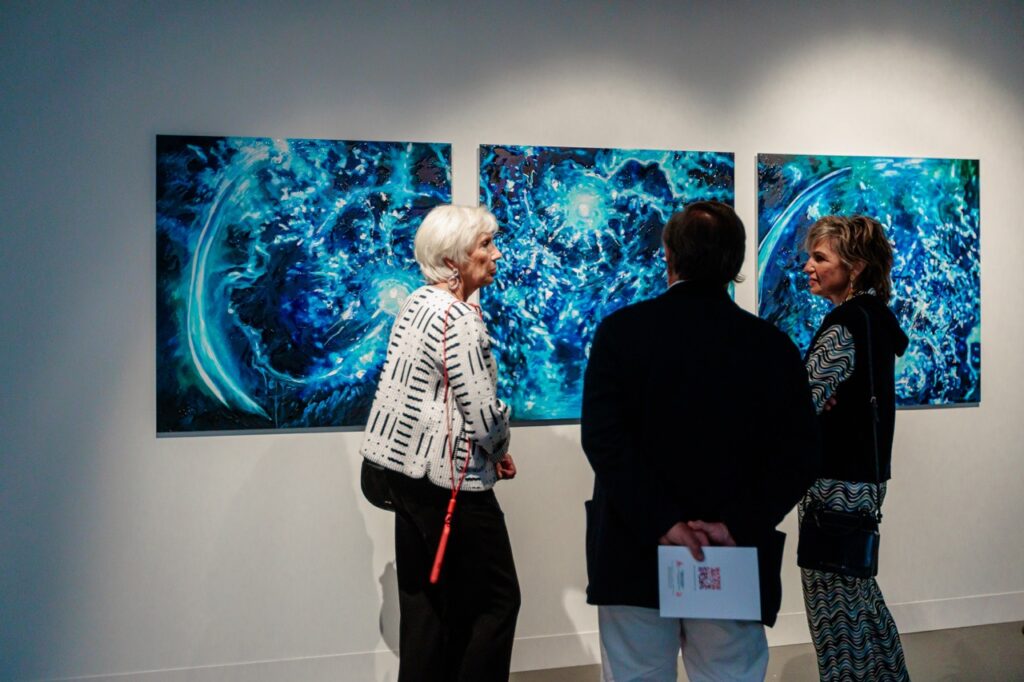 L'exposition "Monaco à l'ombre du vent" de l'AIAP est visible jusqu'au 12 octobre dans la salle d'exposition du Quai Antoine Ier © AIAP