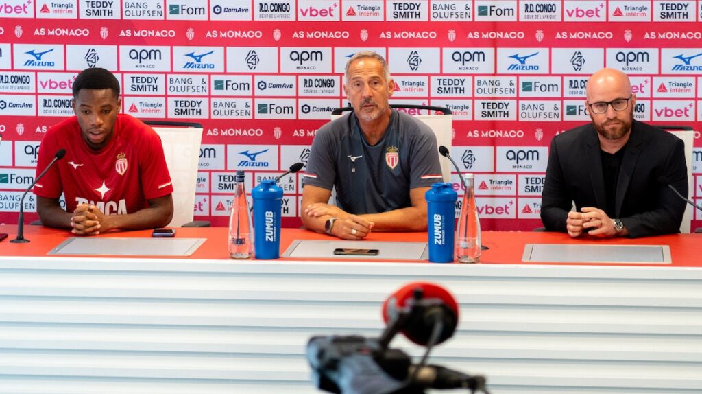 stanis-idumbo-presentation-as-monaco-auxerre