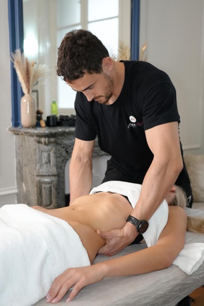 Patrick Helfer masseur