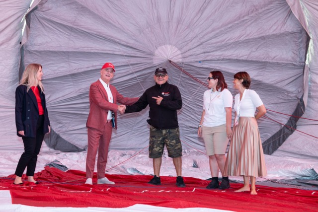 Alain Cruteanschii (Club des Aéronautes) et Niall Robinson (Moravia Yachting) © Ed Wright