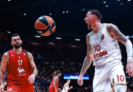 Daniel Theis