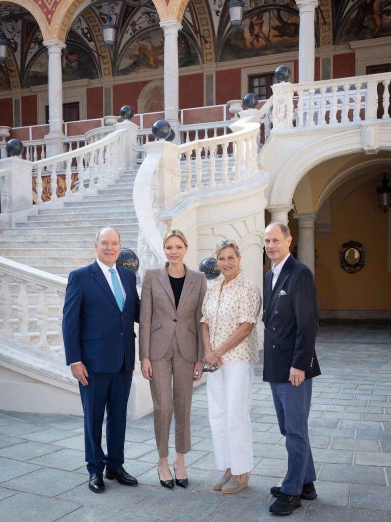 duc-edimbourg-couple-princier-monaco - Grande