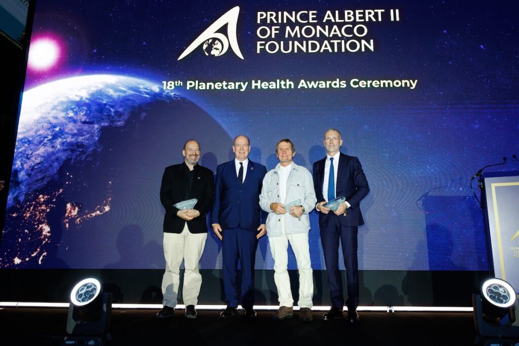 HSH+Prince+Albert+II+of+Monaco+and+the+2025+laureates+of+the+FPA2+Planetary+Health+Awards+©Michael+Alesi+Palais+Princier