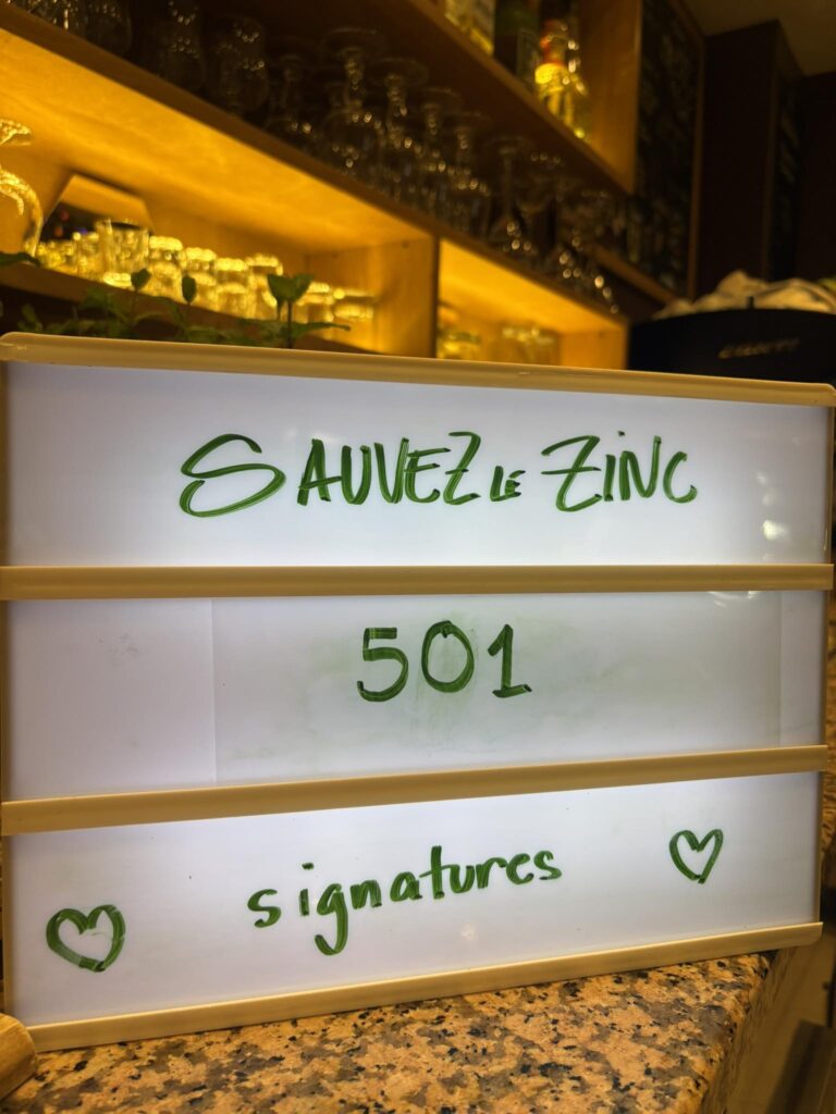 Trois jours après son lancement, la pétition réunissait plus de 500 signatures. Elle en totalise aujourd'hui près de 1100 © Facebook - Le Zinc