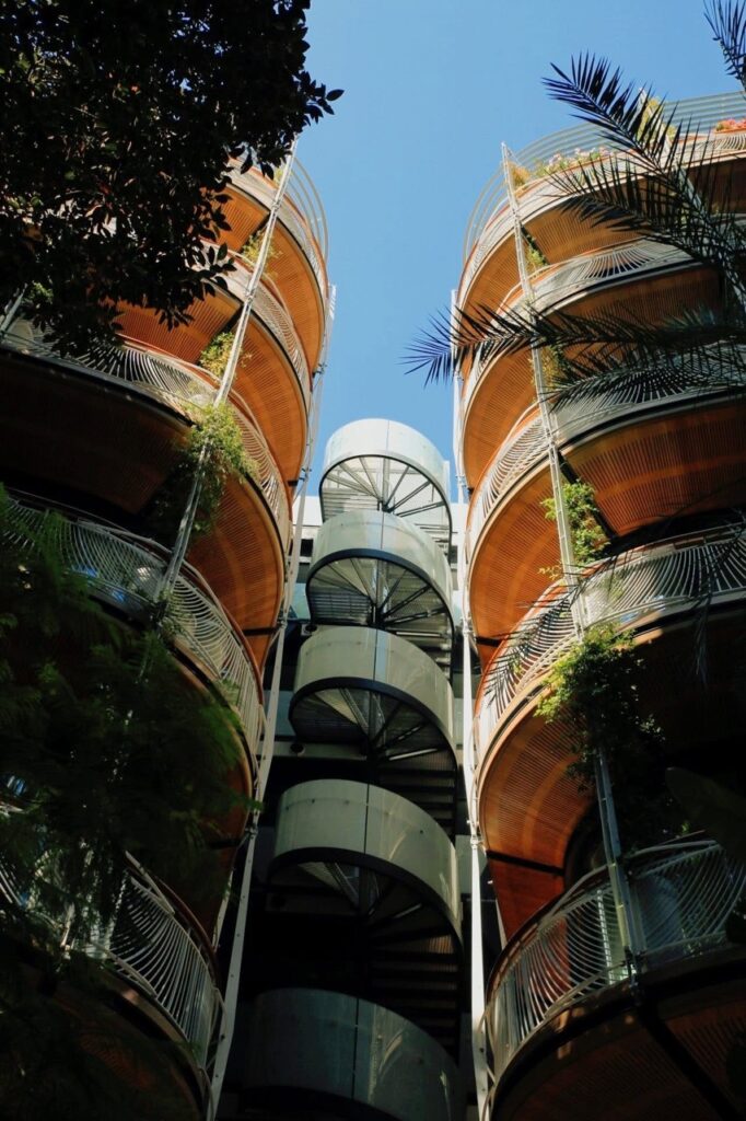 Contre-plongée du One Monte-Carlo © Stigmat Harlock 