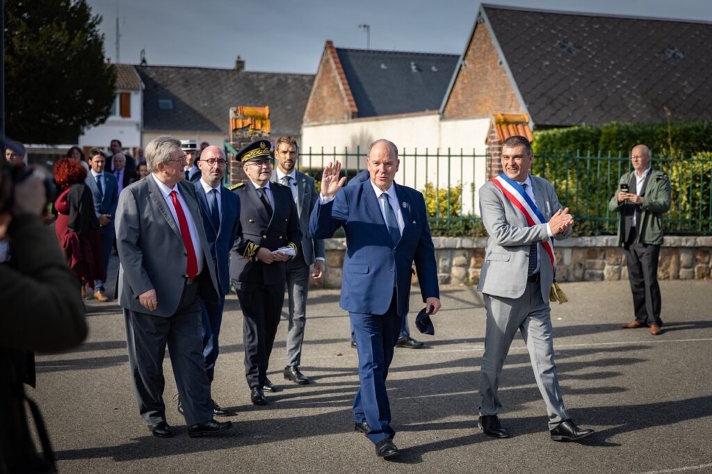 Prince Albert II with Mayor Thibault Delavenne in Guiscard © Frédéric Nebinger /Prince's Palace 