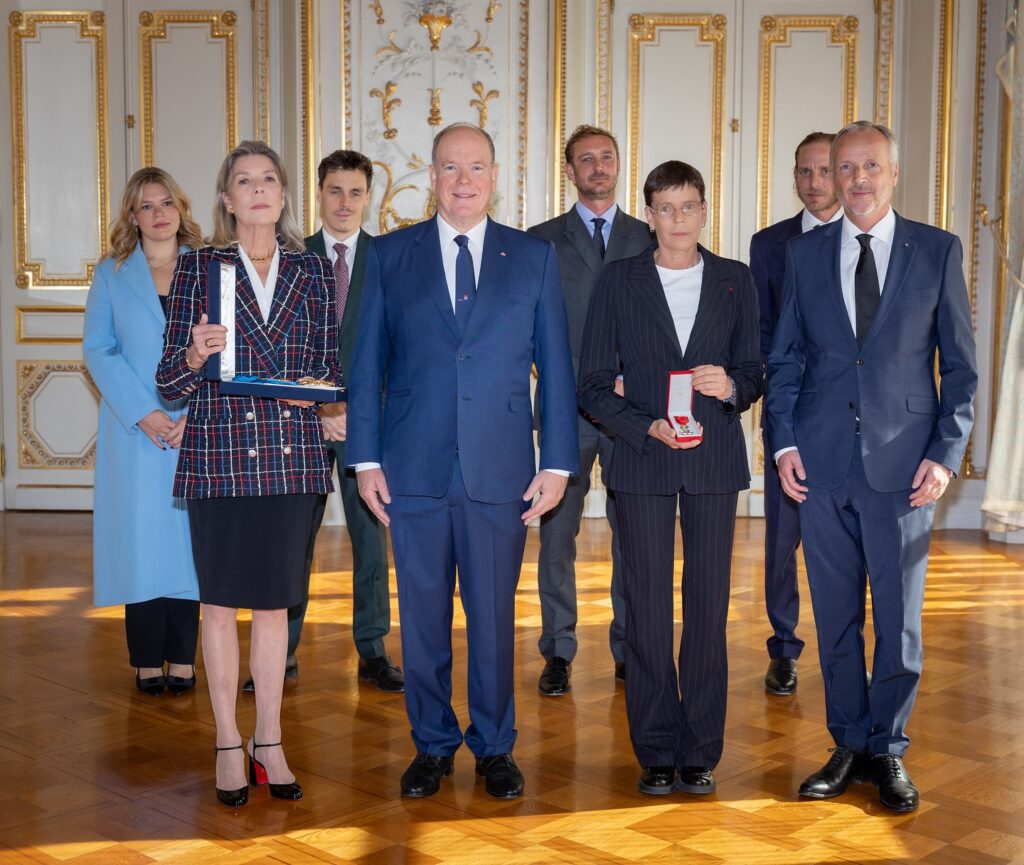 Le Prince Albert II a assisté à la remise des distinctions de la Princesse Caroline et de la Princesse Stéphanie © Frédéric Nebinger - Palais Princier