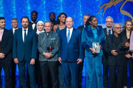 Les lauréats de la soirée, aux côtés du Prince Albert II © Sportel Awards