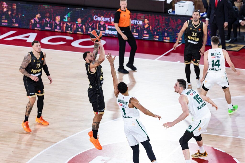 https://www.monaco-tribune.com/en/2025/09/mike-james-strazels-return-new-arena-and-recruits-objectives-the-roca-team-gets-back-to-work/