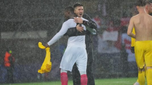 Article featured image / Link to article