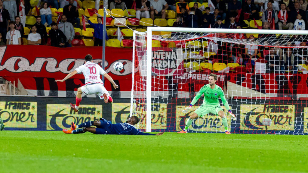 Article featured image / Link to article