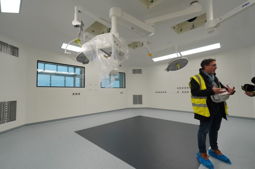 Un des 14 blocs opératoires dernier cri qui sera complété par le matériel des équipes de l'hôpital © Benjamin Godart - Monaco Tribune