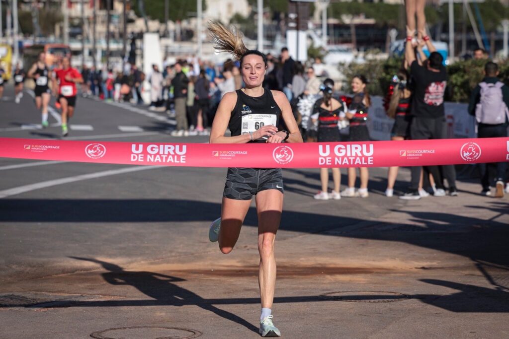 Lucile Tual, vainqueur de la course chez les femmes © Stéphane Danna - Direction de la communication