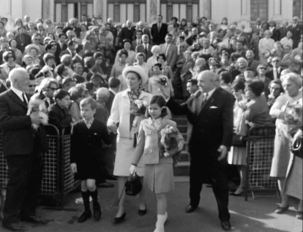 Dans le cadre de la commémoration du centenaire de Monte-Carlo le 24 avril 1966, l'arrivée du Prince Albert, de la Princesse Grace et de la Princesse Caroline. © Droits réservés - IAM. Fonds TMC