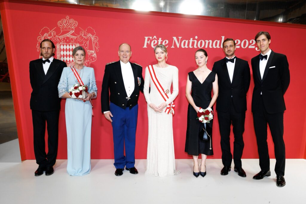prince-albert-ii-princesse-charlene-gala-2