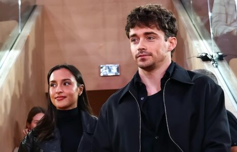 Charles Leclerc et Alexandra Saint Mleux ont assisté à la victoire de l'AS Monaco Basket le 26 décembre © AS Monaco Basket